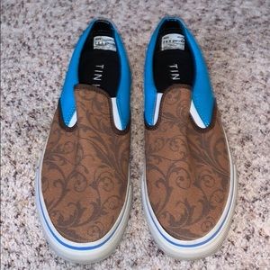 Tin haul slip on shoes